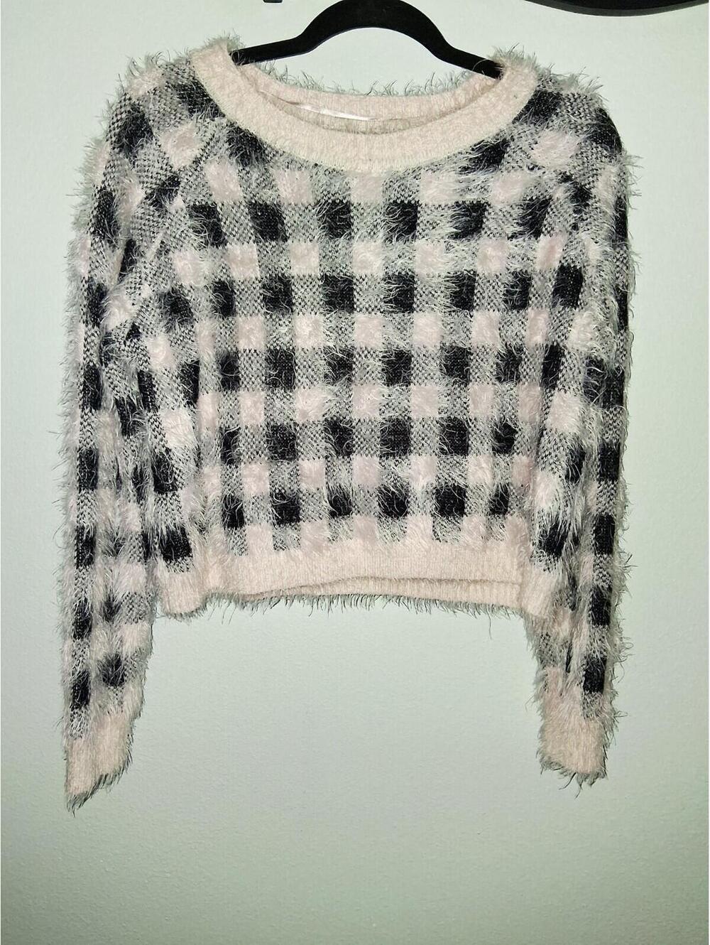 PINK BLACK SOFT FUZZY KNIT WEAR SWEATER TOP SHIRT PIXIE STRETCH SIZE MEDIUM